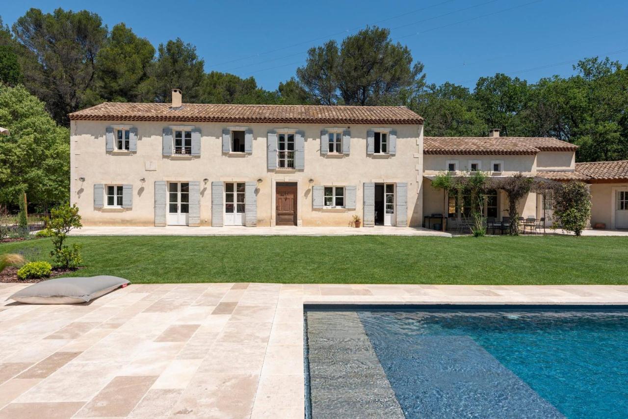 Hotel Mas De Lure Salon-de-Provence Exterior foto